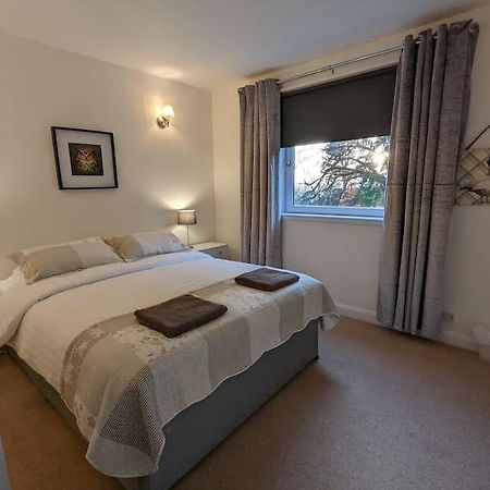 Two Bedroom Flat In Bridge Of Allan, Stirling Bagian luar foto